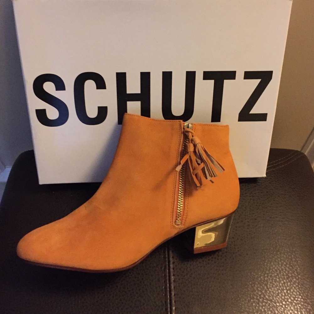 COPY - Schultz Francine Bootie in Nugget Nubuck